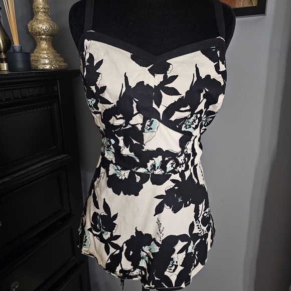 Torrid Black and Cream Floral Camisole - Picture 1 of 3